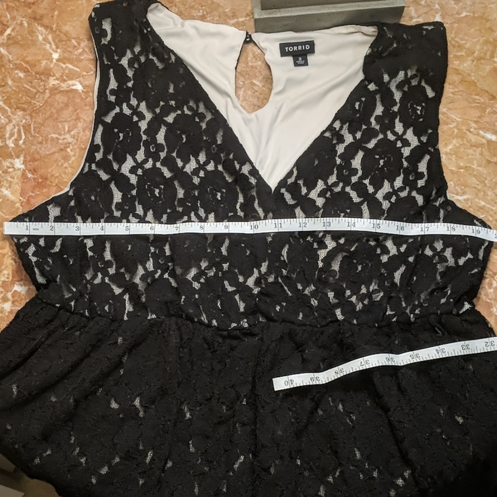 *Sold*Torrid Lace Hi Lo Dress - Picture 8 of 8